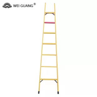 Single Straight Ladder